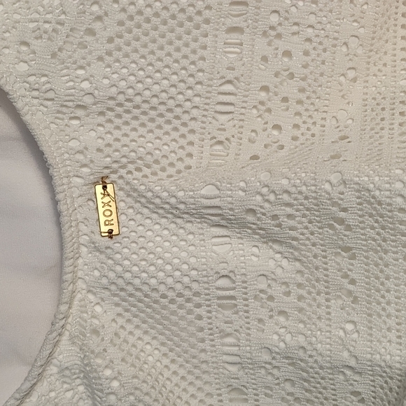 New Roxy Lace Swimsuit - Picture 6 of 9